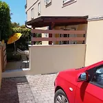 Apartment Miki Ideal For Couples